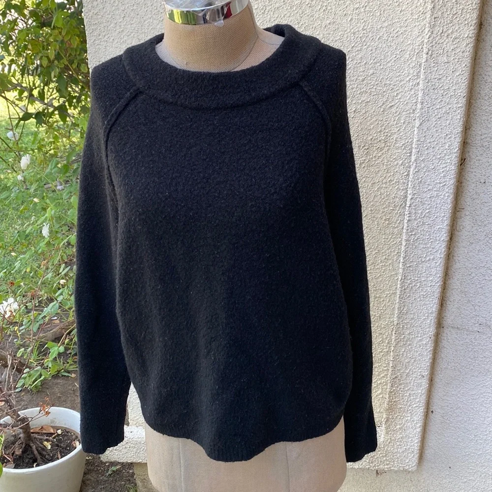 Free People from Bloomingdale’s called “Found my Friend” great pullover sweater - Picture 3 of 10